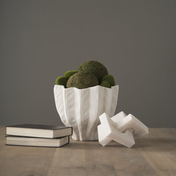 Mercana Linx Elegant Granite-Look Resin Sculpture for Stylish Home Decor and Tactile Visual Interest White Granite Resin | Small 70173