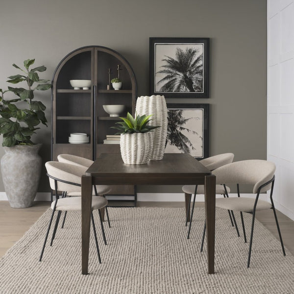 Mercana Velia Seashell-Inspired Sculptural Vase for Coastal Elegance - Perfect for Floral and Decorative Displays Cream | Ceramic | Short 70987