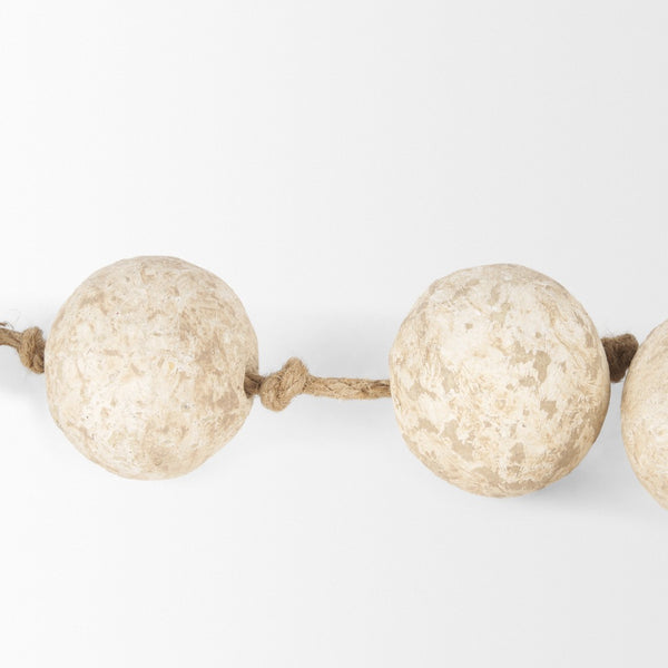 Mercana Varamala Artisanal Sphere Garland – Handcrafted Décor with Sustainable Materials for Stylish Interiors Light Beige | Paper Mache 71033