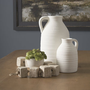 Mercana Mala Handcrafted Cube Garland - Eco-Friendly Home Décor for Stylish Minimalist Accents and Arrangements 71032