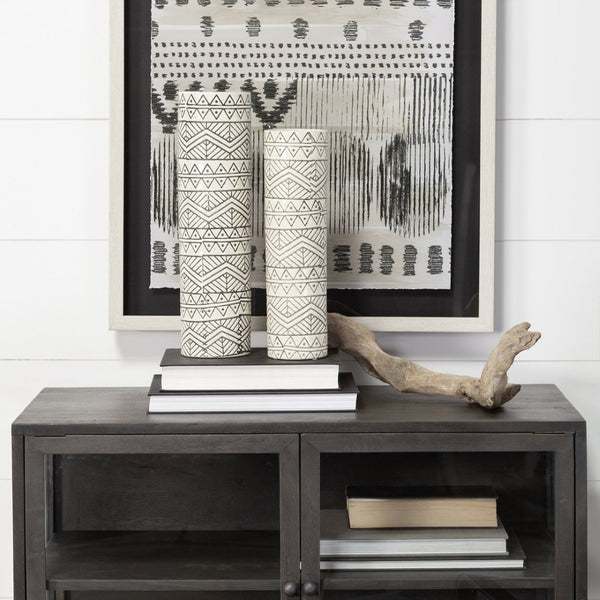 Mercana Uhura I Stylish Geometric Patterned Vase for Modern Interiors – Perfect for Florals or Decor Cream/Black Ceramic | 17H 68624