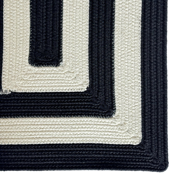 Capel Rugs Timeless Striped Rug - Versatile Indoor/Outdoor Décor For Modern Living Spaces And Patios Black, White 100% Polypropylene 0160qs00270900350