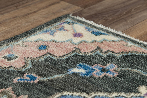 Alora Decor Muse Gray Hand-Knotted Wool Rug With Charcoal, Ivory And Vivid Blue Floral Medallion, Artisanal Warmth And Texture 9' x 12' 01901910400160912