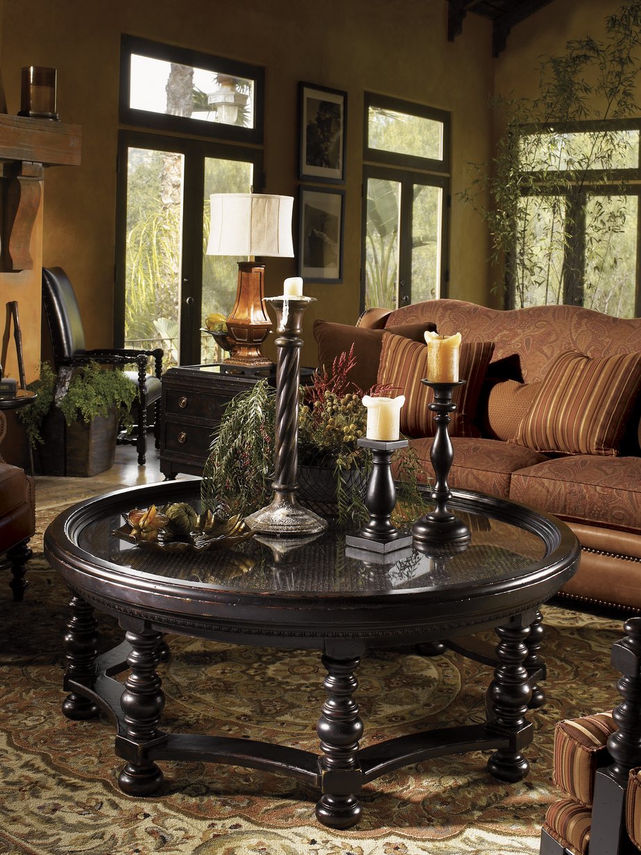 Lexington Tommy Bahama Home Plantation Cocktail Table - Embrace Tropical Elegance With British Colonial Flair And Unique Design Tamarind  619-953