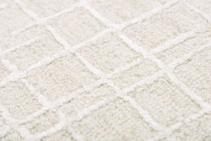 Alora Decor Classic Hand-Tufted Beige Rug With Wool-Viscose Blend, Subtle Linear Texture And Elegant Modern Charm 5' x 7'6" 02102110300370576