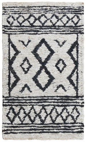Alora Decor Bali Hand‑Woven Beige & Black Jute Rug — Reversible Dhurrie Texture, Durable Low‑Profile Boho Decor 9' x 12' 02602610604060912
