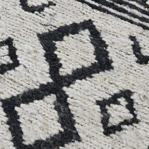 Alora Decor Bali Hand‑Woven Beige & Black Jute Rug — Reversible Dhurrie Texture, Durable Low‑Profile Boho Decor 9' x 12' 02602610604060912
