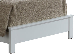 English Elm Elegant White Transitional Bed: Stylish Comfort & Versatility For Any Bedroom Decor – Easy Assembly! B078S00268