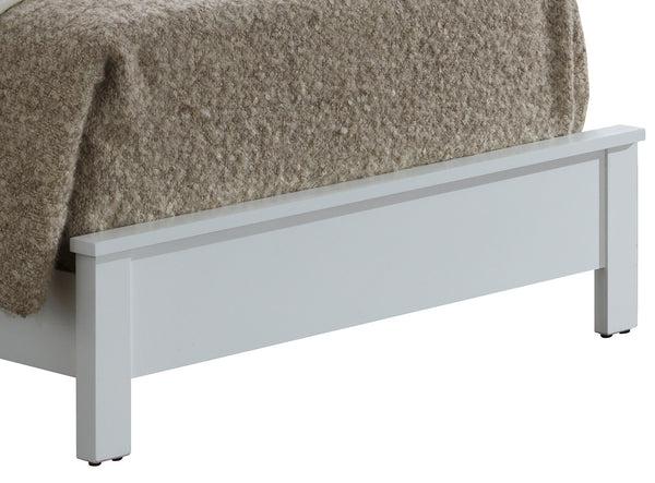 English Elm Elegant White Transitional Bed: Stylish Comfort & Versatility For Any Bedroom Decor – Easy Assembly! B078S00268