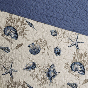 English Elm Brushed Reversible Bayside Quilt Set with Seashell Print, Taupe Coral Accents and 3 Decorative Pillows Blue 22.83 L x 17.72 W x 5.91 H B03597484