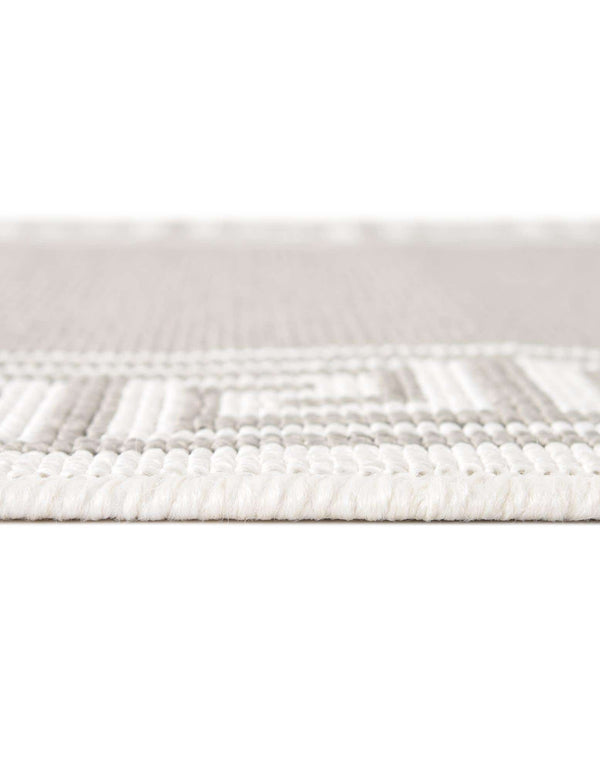Unique Loom Outdoor Coastal Caye Machine Made Border Rug Gray, Ivory 7' 10" x 7' 10"