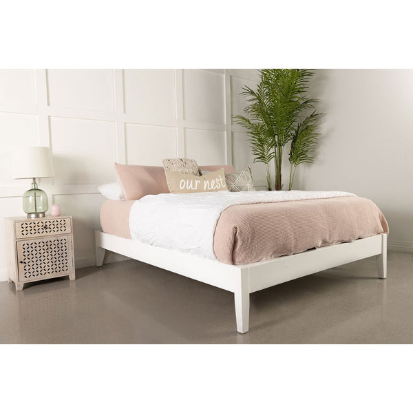 English Elm Hounslow White Eastern King Platform Bed - Elegant Low-Profile Design For Modern Bedrooms & Durability B062S01216