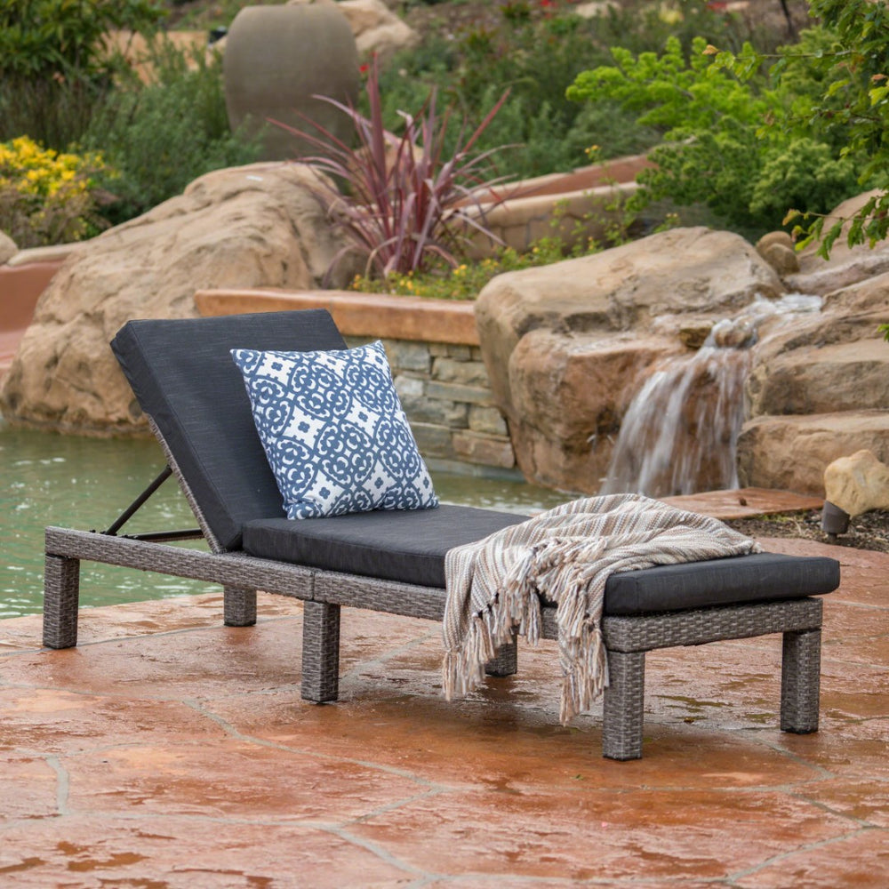 English Elm Puerta Outdoor Chaise Lounge Handwoven Rattan Iron Frame Poolside Patio Relaxation N775P247421K