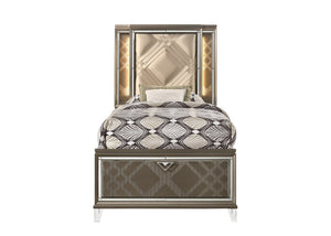 English Elm Skylar Champagne Full Bed with LED Touch Light, Diamond Tufted PU, Mirrored Trim & Storage Drawers B2726S00315