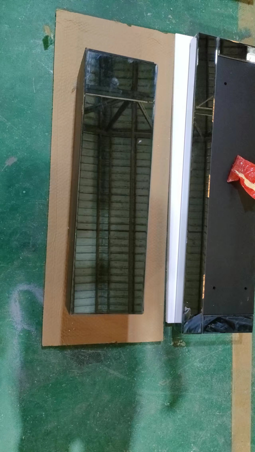 English Elm 10 Acrylic Diamond Mirror Wall Fireplace Frame 10x10x32 Silver MDF Glass LED 3D Flame Remote Controlled Overheat Protection Adjustable 750/1500W Energy-Saving W100535724