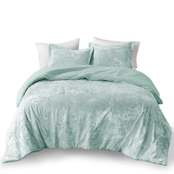 English Elm 3 Pcs King/Cal King Reversible Comforter Set In Aqua - Luxurious Crushed Velvet & Cozy Sherpa Design B035P319861