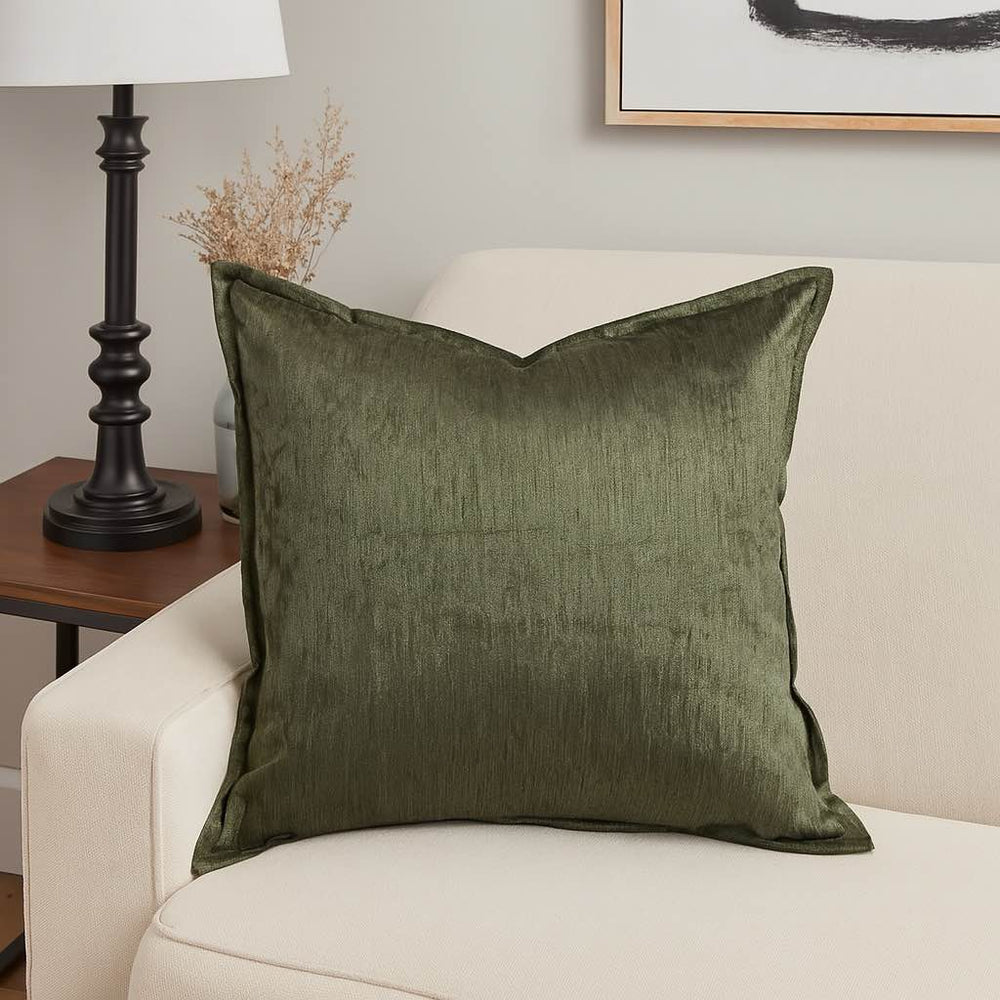 English Elm Homey Velvet Throw Pillow - Luxurious Deep Forest Green Accent For Comfort & Sophisticated Decor B357P357031
