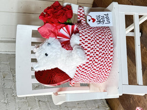 Capel Rugs Happy Seasonal Decor – Charming Cotton Chenille For Festive Gift-giving And Cozy Home Styling Valentine, Pink 95% Cotton,5% Polyester 0443bsk016500