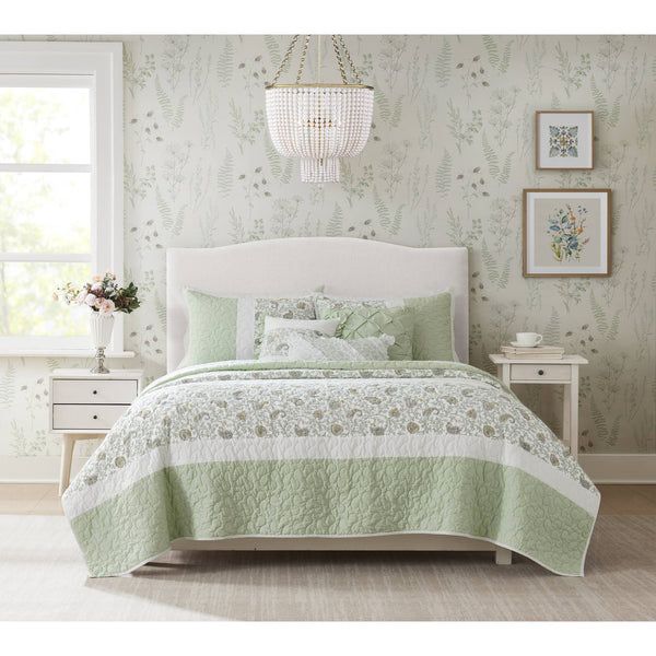JLA Home Madison Park - 6 Cotton Percale Quilt Set with Floral Pintuck, Lace Taping and Three Throw Pillows for Cottage Chic Bedding 92 L x 104 W x 0.25H MP13-8602