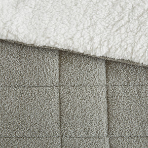 JLA Home Madison Park - Comforter Madison Park reversible sherpa and silky-soft windowpane quilted grey, OEKO-TEX, machine-washable 90 L x 90 W x 1.5H MP10-8430