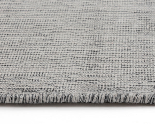 Sunpan Whistler Hand-Loomed Wool-Blend Rug - Artisan Crafted for a Cozy, Unique Touch in Any Room Black / White