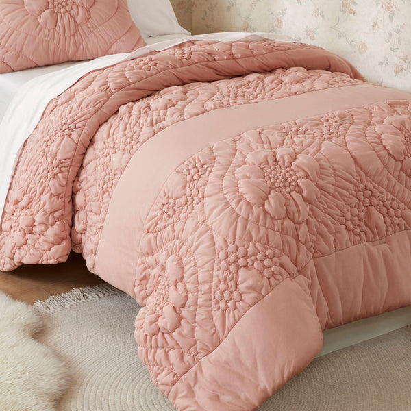 English Elm 3-Piece King Comforter Set In Soft Pink - Cozy, Durable & Machine Washable For Everyday Elegance B035P408219