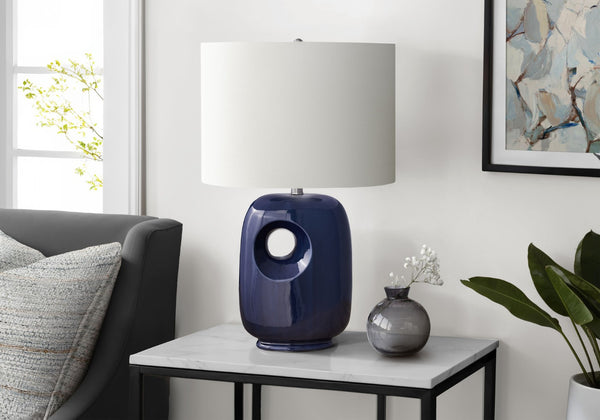 English Elm Lighting, Sculpted Ceramic Table Lamp with Ivory Fabric Shade for Modern Living Spaces Blue B2710P461839