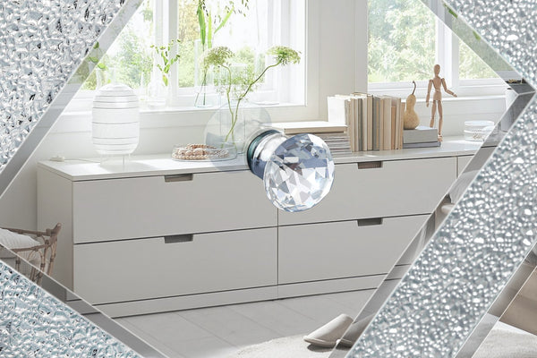 English Elm 47 Inch Mirror Tv Media Console - Stylish Dual Door Design With Elegant Diamond Glass, Ideal For 50-Inch Tvs W1445P299046