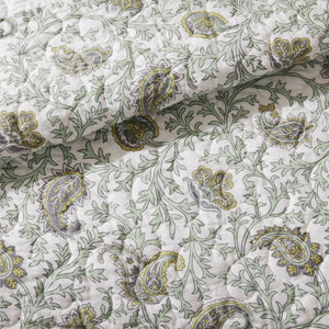English Elm 6 Cotton Percale Quilt Set Full/Queen with 3 Decorative Pillows Breathable Printed Cotton Blend Comfort Sage Green 22.83 L x 17.72 W x 7.09 H B035P294112