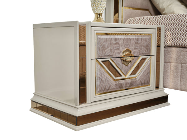 English Elm Omari Modern 4-Piece Queen Bedroom Set With Hydraulic Storage Bed & Gold Accents In Elegant Beige B009S01395