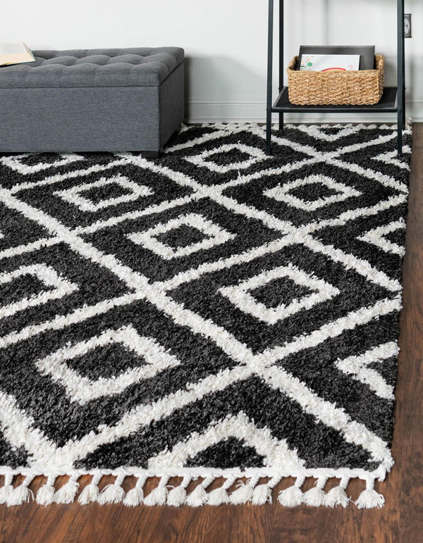Unique Loom Hygge Shag Diamond Machine Made Geometric Rug Black and White,  7' 10" x 7' 10"