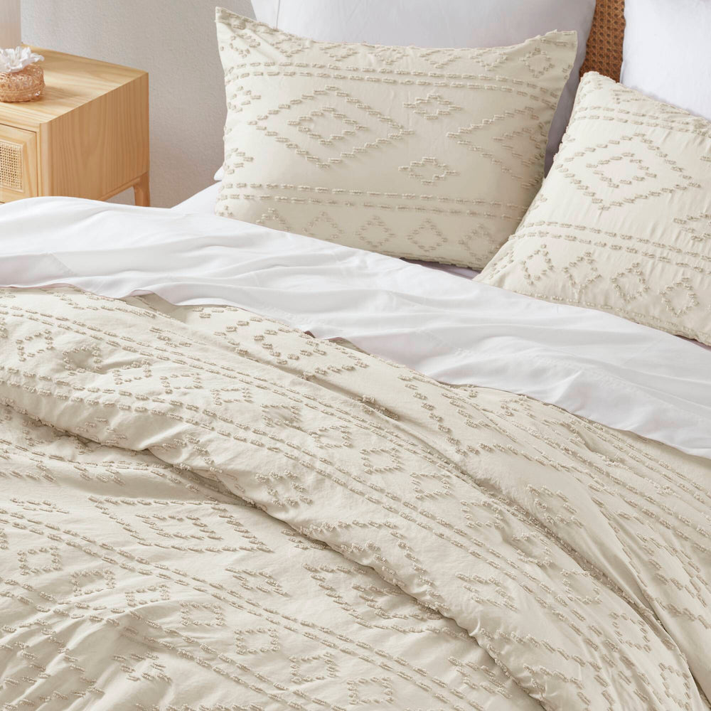JLA Home 510 Design - Comforter Tufted Boho Mini Set with Brushed Microfiber Reverse, OEKO‑TEX Certified, Lightweight Cozy Layer Beige AM10-0542