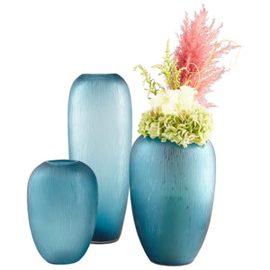 Cyan Design Reservoir Vase 09210