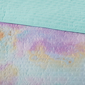 JLA Home Intelligent Design - Watercolor Dream Tie-Dye Quilt Set with Reversible Aqua Backing, Hypoallergenic OEKO-TEX Comfort 90 L x 68 W x 0.25H ID13-2289
