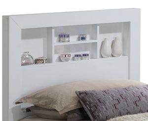 English Elm Elegant White Transitional Bed: Stylish Comfort & Versatility For Any Bedroom Decor – Easy Assembly! B078S00268