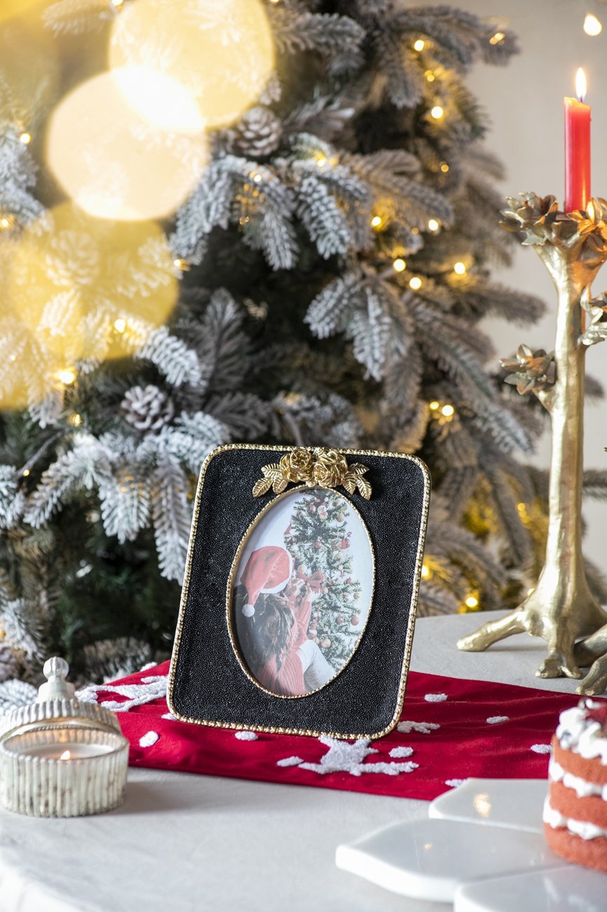 English Elm 8x1x9" Vintage Photo Frame Black & Gold — Timeless Decorative Accent for Living Room, Cherished Memories Display W2078P215539