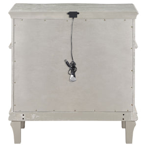English Elm Evangeline Silver Oak 3-Drawer Nightstand with Hexagonal Hardware, Turned Tapered Legs, Modern Elegance B062P344978