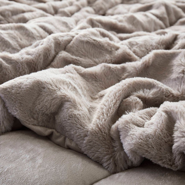 English Elm 2 Piece Twin Faux Fur Comforter Set Plush Long Pile Lodge Style Cozy Bedding Gray B035P319596