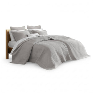 English Elm King Cotton Sateen Quilt Set Smooth Breathable Bedroom Layering Coverlet 3 Piece Light Gray B035P496601