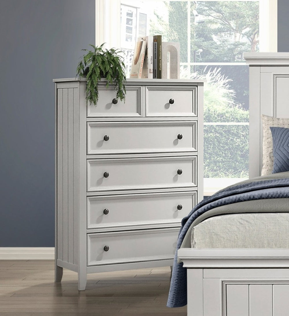 English Elm Classic Six Drawer Farmhouse Chest with Shiplap Panels and Antique Bronze Knobs B011P176909