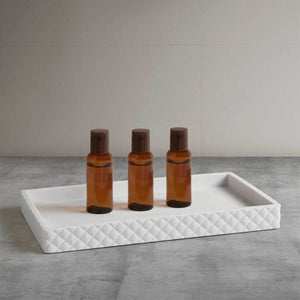 English Elm One Four-piece Resin Bath Set with Diamond Texture and Antimicrobial Onyx Finish B035P437556