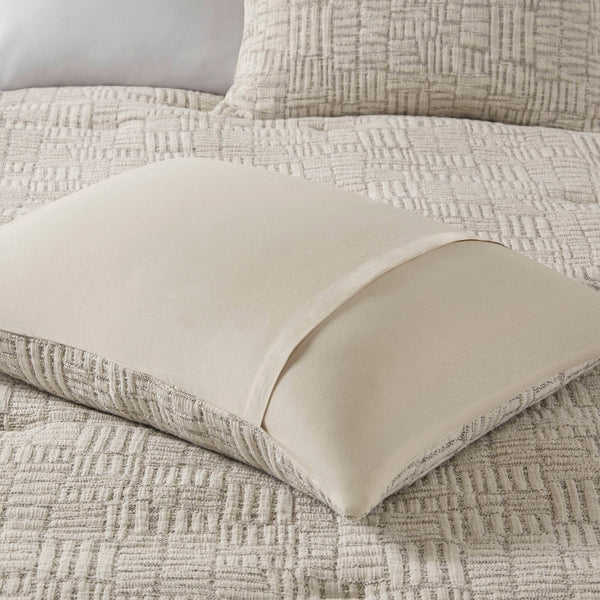 English Elm 3 Piece Oversized Comforter Set Full/Queen - Cotton Blend Face, Plush Polyester Fill, Hotel-Style Cozy Beige 22.83 L x 22.05 W x 11.02 H B035P280375