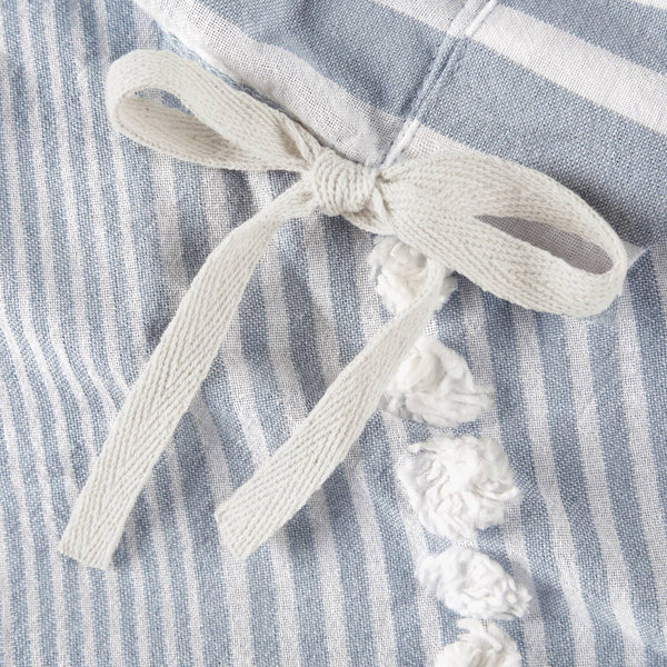 English Elm 3-piece King Yarn Dyed Cotton Duvet Set with Pompom Jacquard Stripe Percale Reverse Blue B035P482897