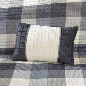 English Elm 6 Ridge Reversible Herringbone Quilt Set with Embroidered Throw Pillows Buffalo Plaid Cozy Lodge Vibe Grey 22.83 L x 17.72 W x 11.81 H B03597499