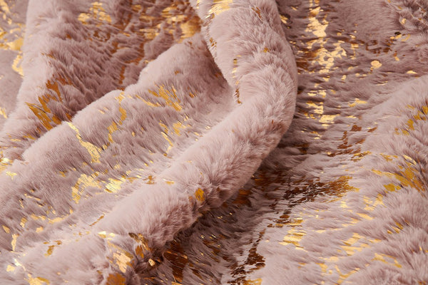 English Elm Luxury Chinchilla Faux Fur Throw Blanket In Dusty Rose With Gilded Accents - Cozy & Elegant (60"X80") B030P233961