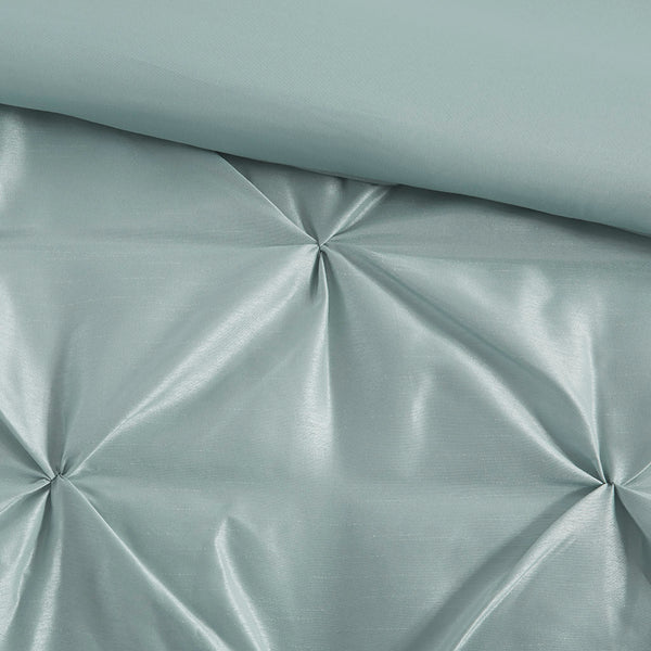 JLA Home Madison Park - 7 Tufted Comforter Set Laurel Collection — Hotel-Inspired Textured Polyoni Ensemble for Serene Bedrooms Seafoam MP10-640