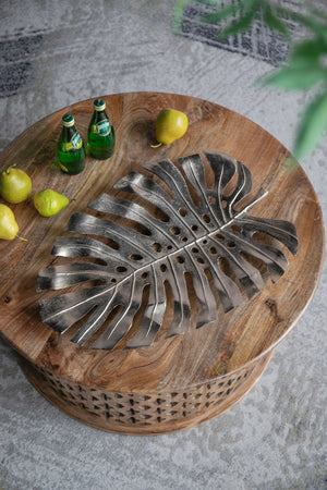 English Elm 24.8x17.3x2" Gold Monstera Leaf Wall Décor — Modern Aluminum Hanging Art, Bright Gold Finish, Botanical Geometry Accent (30x20x10) W2078P293121