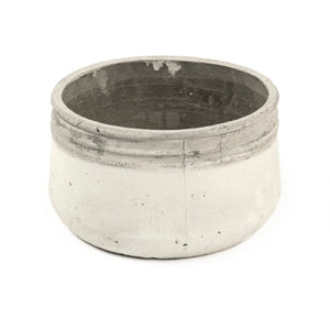 Zentique Distressed White Bowl with Handcrafted Stoneware Finish — Rustic Farmhouse Centerpiece for Serving W11.5 x H6 x D11.5 10041L A25A