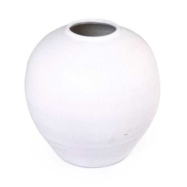 Matte White Vase (10131L A584A) Zentique