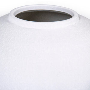 Matte White Vase (10131S A584A) Zentique